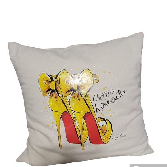 Decorative pillow - Picture 1 of 3